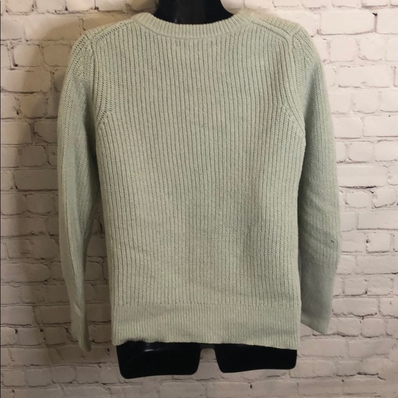 Banana Republic butterfly hem sweater - Picture 12 of 13